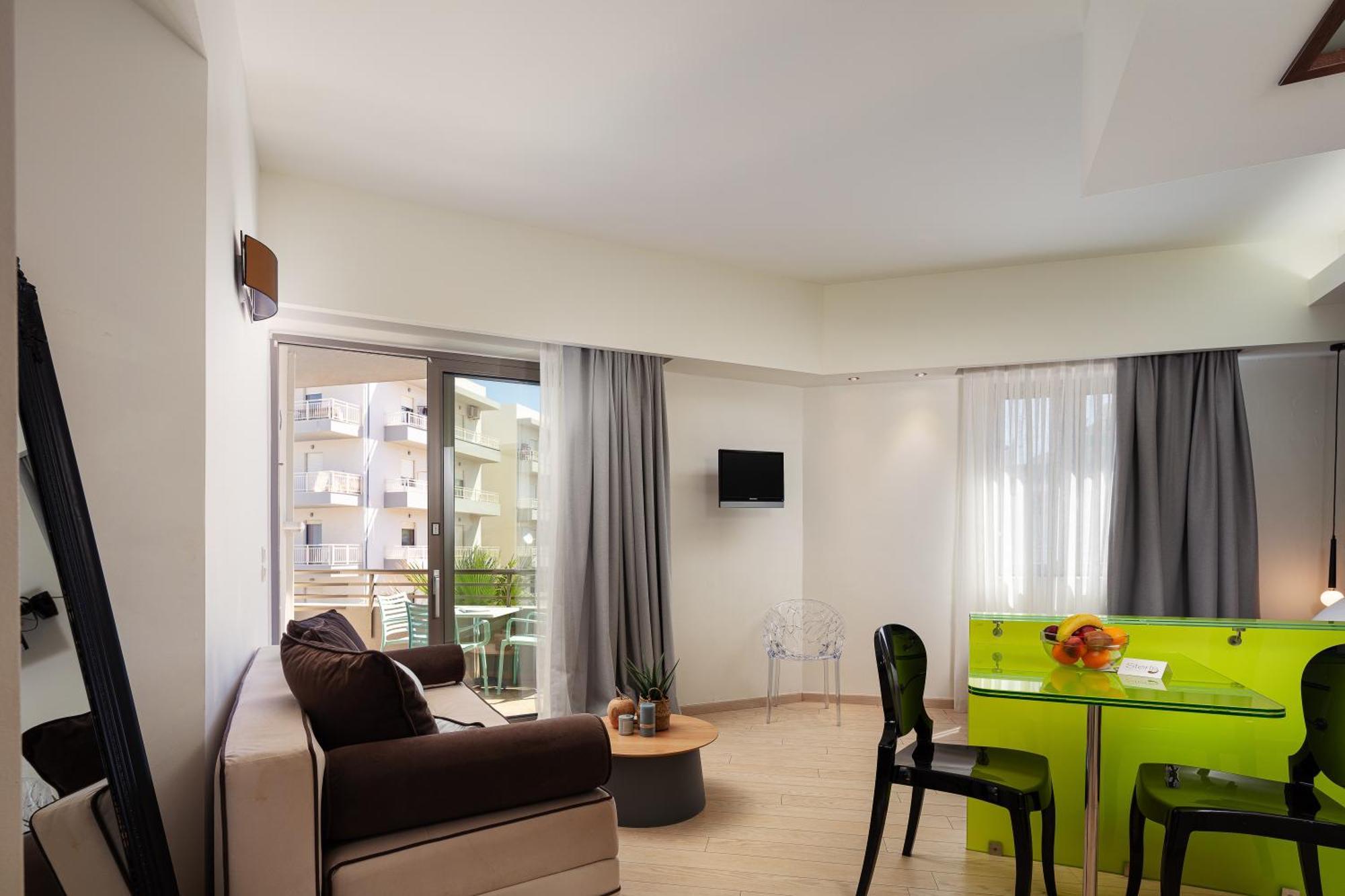 Steris Elegant Beach Hotel & Apartments 罗希姆诺 外观 照片