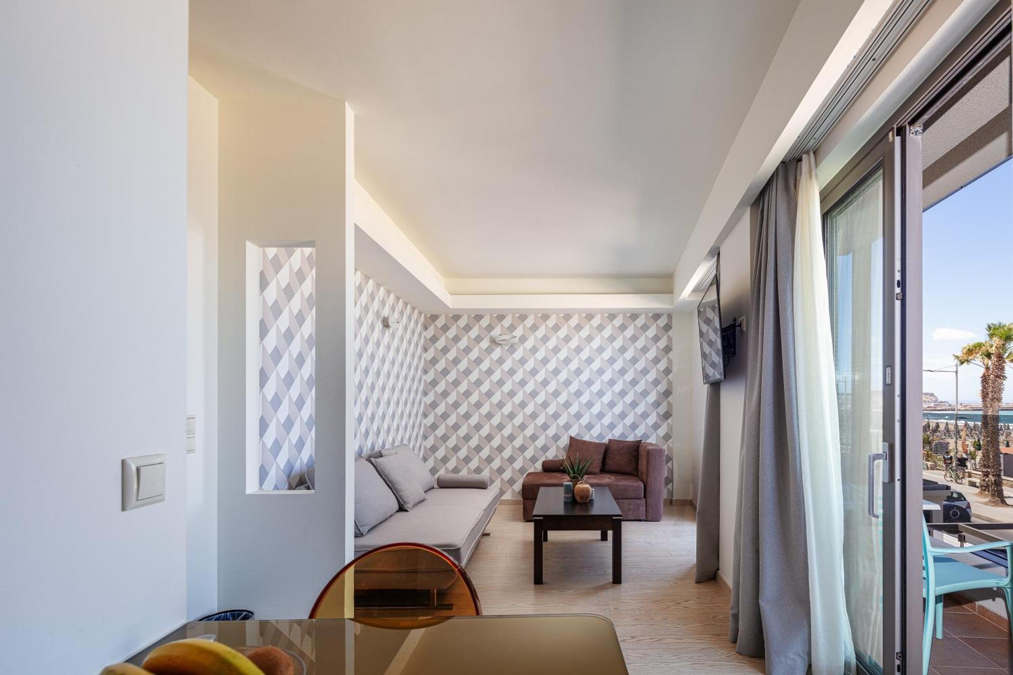 Steris Elegant Beach Hotel & Apartments 罗希姆诺 外观 照片