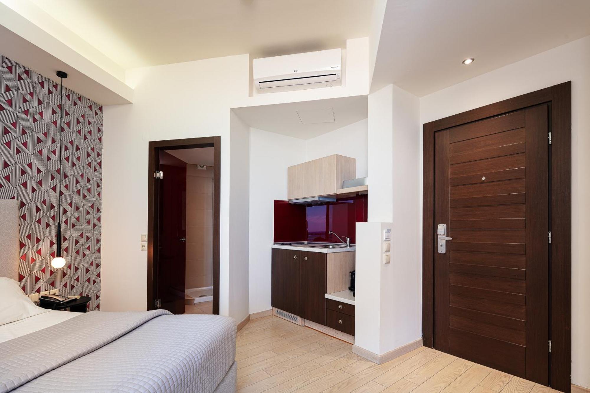 Steris Elegant Beach Hotel & Apartments 罗希姆诺 外观 照片
