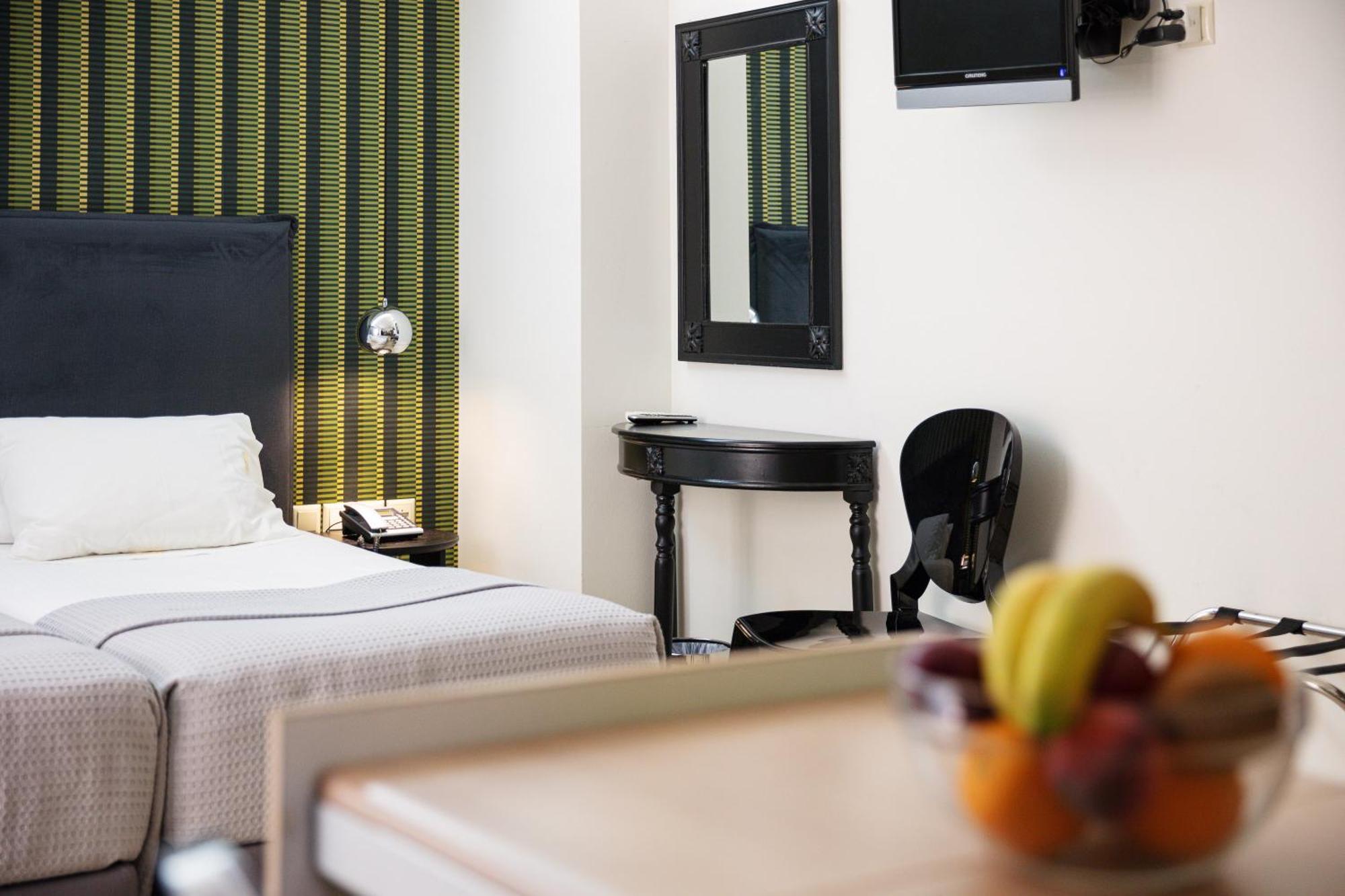 Steris Elegant Beach Hotel & Apartments 罗希姆诺 外观 照片