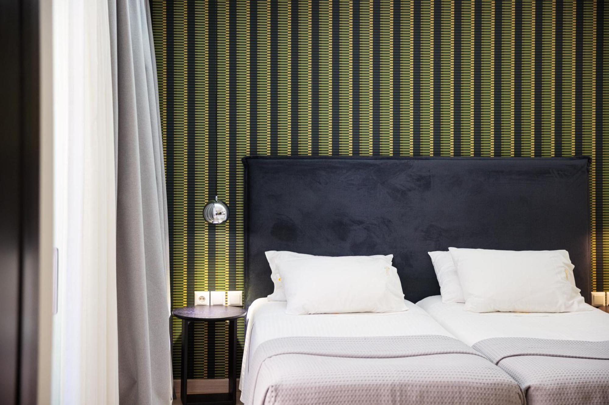 Steris Elegant Beach Hotel & Apartments 罗希姆诺 外观 照片